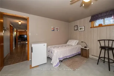1940 8th Avenue E Owen Sound ON N4K 3C3