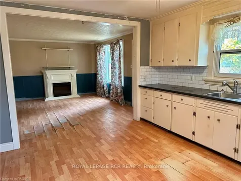 347 12th Avenue Hanover ON N4N 2T3