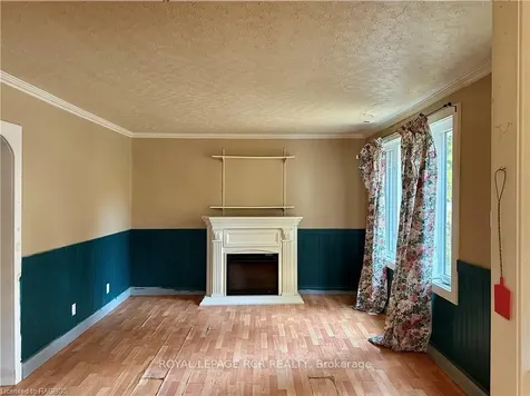 347 12th Avenue Hanover ON N4N 2T3