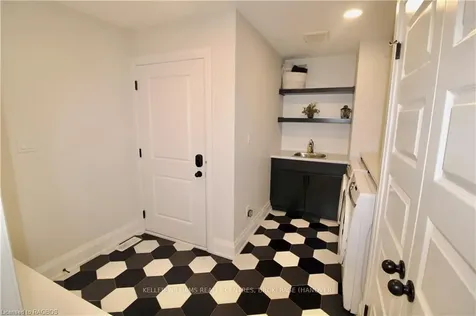 111 Third Street Brockton ON N0G 2V0