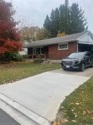 664 Louis Street Saugeen Shores ON N0H 2C4