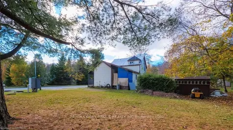 240 2nd Street E Owen Sound ON N4K 2E8