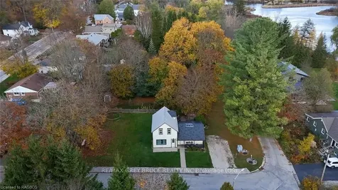 240 2nd Street E Owen Sound ON N4K 2E8