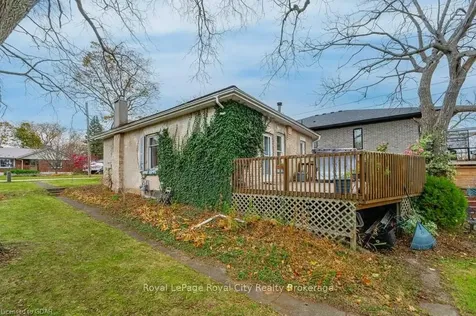 55 Edgehill Drive Guelph ON N1H 5E3
