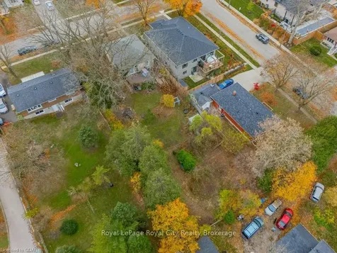 55 Edgehill Drive Guelph ON N1H 5E3