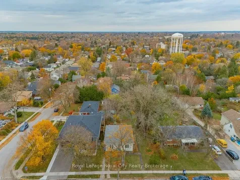 55 Edgehill Drive Guelph ON N1H 5E3