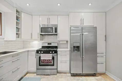 97 Pinnacle Crescent Guelph ON N1K 1P5