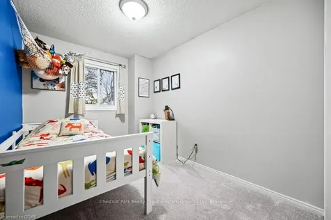 97 Pinnacle Crescent Guelph ON N1K 1P5