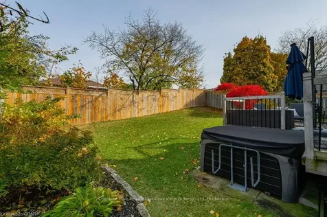 97 Pinnacle Crescent Guelph ON N1K 1P5