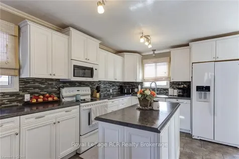301 Domville Street Wellington North ON N0G 1A0