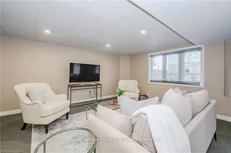 254 Summerfield Drive Guelph ON N1L 1R4