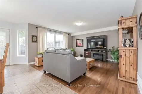 43 Marr Drive Centre Wellington ON N0B 1S0
