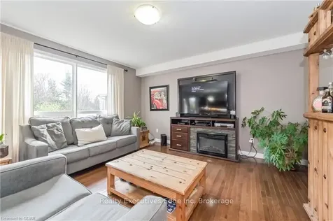 43 Marr Drive Centre Wellington ON N0B 1S0