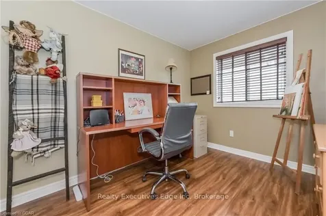 43 Marr Drive Centre Wellington ON N0B 1S0