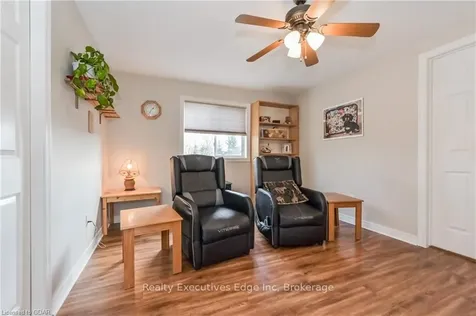 43 Marr Drive Centre Wellington ON N0B 1S0