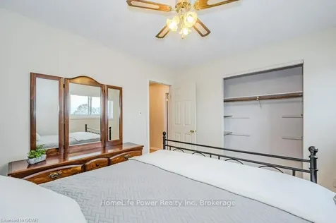 57 Conroy Crescent Guelph ON N1G 2V5