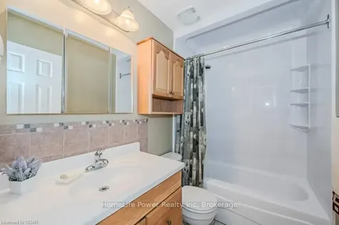 57 Conroy Crescent Guelph ON N1G 2V5