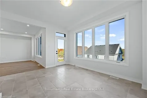 102 Harrison Street Centre Wellington ON N0B 2S0