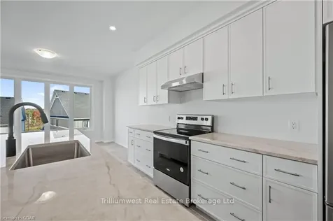 102 Harrison Street Centre Wellington ON N0B 2S0