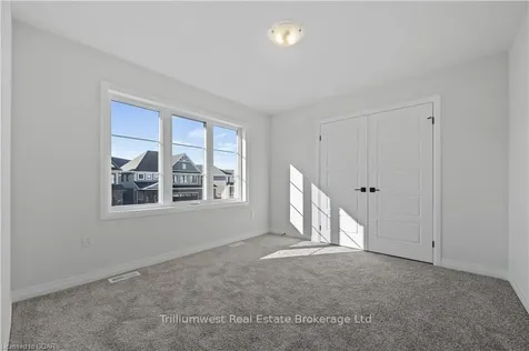 102 Harrison Street Centre Wellington ON N0B 2S0