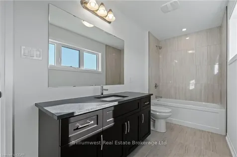 102 Harrison Street Centre Wellington ON N0B 2S0