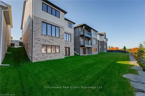 102 Harrison Street Centre Wellington ON N0B 2S0