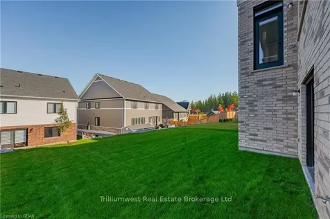 102 Harrison Street Centre Wellington ON N0B 2S0