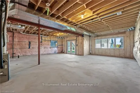 102 Harrison Street Centre Wellington ON N0B 2S0