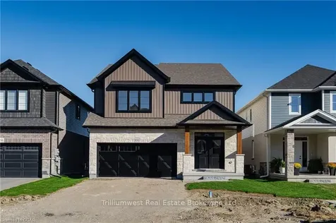 102 Harrison Street Centre Wellington ON N0B 2S0