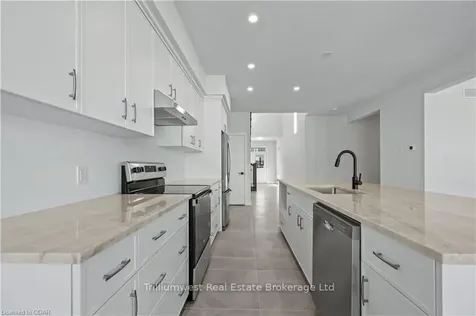 102 Harrison Street Centre Wellington ON N0B 2S0