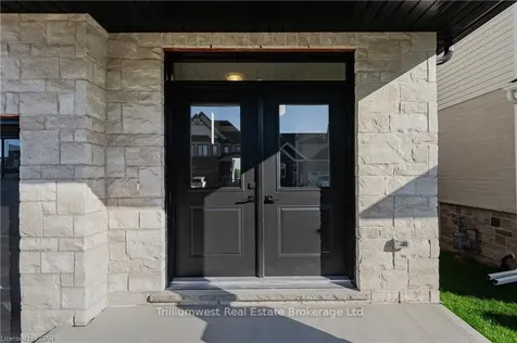 102 Harrison Street Centre Wellington ON N0B 2S0