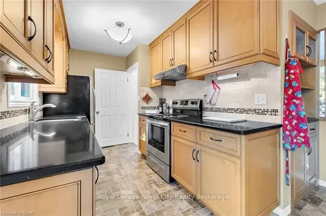 106 Sheridan Street Guelph ON N1E 3T8