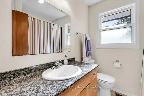 106 Sheridan Street Guelph ON N1E 3T8