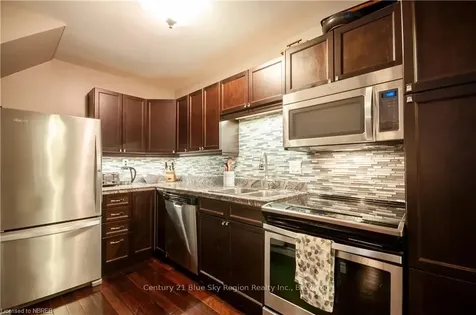 904 Premier Road North Bay ON P1A 2H5