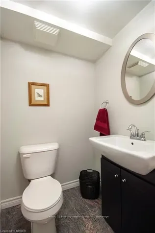 904 Premier Road North Bay ON P1A 2H5