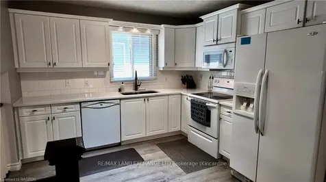 626 Kennard Crescent Kincardine ON N2Z 1T9
