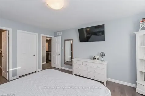 110 Mcgowan Street Centre Wellington ON N0B 1S0