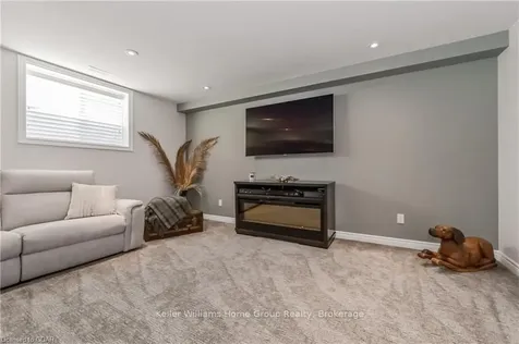 110 Mcgowan Street Centre Wellington ON N0B 1S0