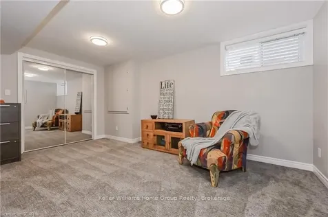 110 Mcgowan Street Centre Wellington ON N0B 1S0