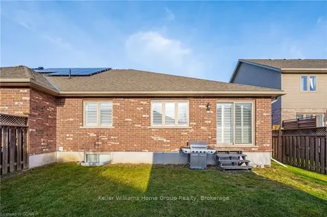 110 Mcgowan Street Centre Wellington ON N0B 1S0