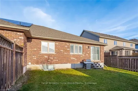 110 Mcgowan Street Centre Wellington ON N0B 1S0