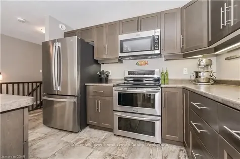 110 Mcgowan Street Centre Wellington ON N0B 1S0