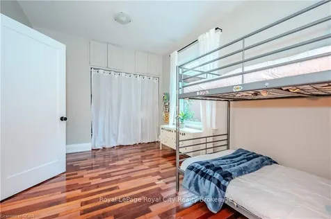 33 Audrey Avenue Guelph ON N1E 5Y1