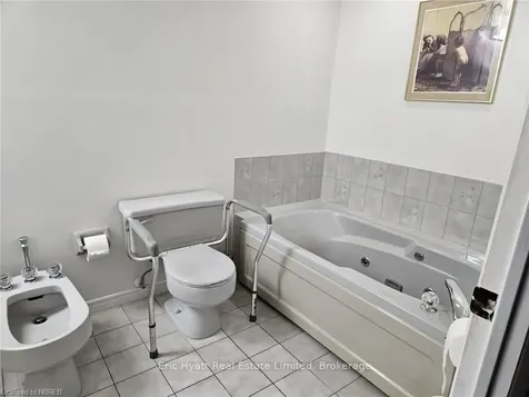 441 William Street North Bay ON P1A 1X6