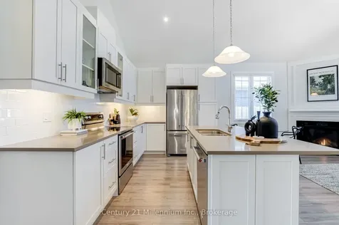 133 Yellow Birch Crescent Blue Mountains ON L9T 0L5