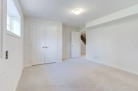 133 Yellow Birch Crescent Blue Mountains ON L9T 0L5