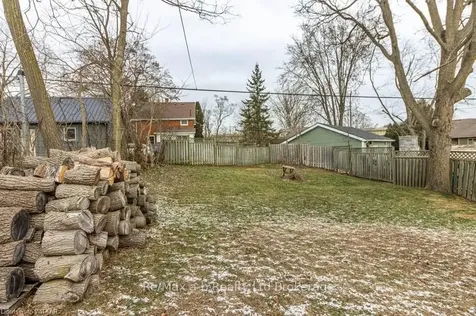 8 Queen Street Brant ON N3L 1C1