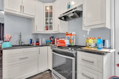 59 Brock Street W Tillsonburg ON N4G 2A4