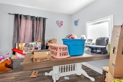 59 Brock Street W Tillsonburg ON N4G 2A4