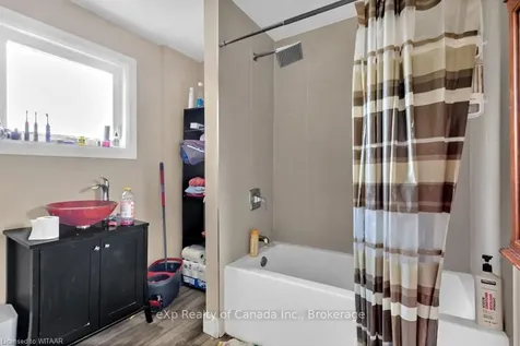 59 Brock Street W Tillsonburg ON N4G 2A4